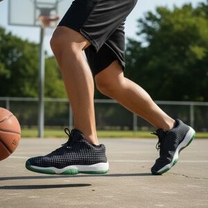 Air Jordan Future Low Youth Basketball Shoes Black Green        Size 6 Y